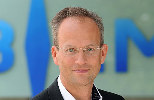 Dr-Schmiege-blm